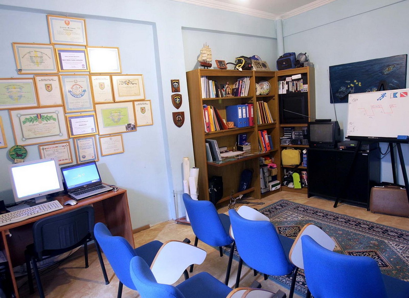 Logo Vasiliadis Diving Club - Thassos